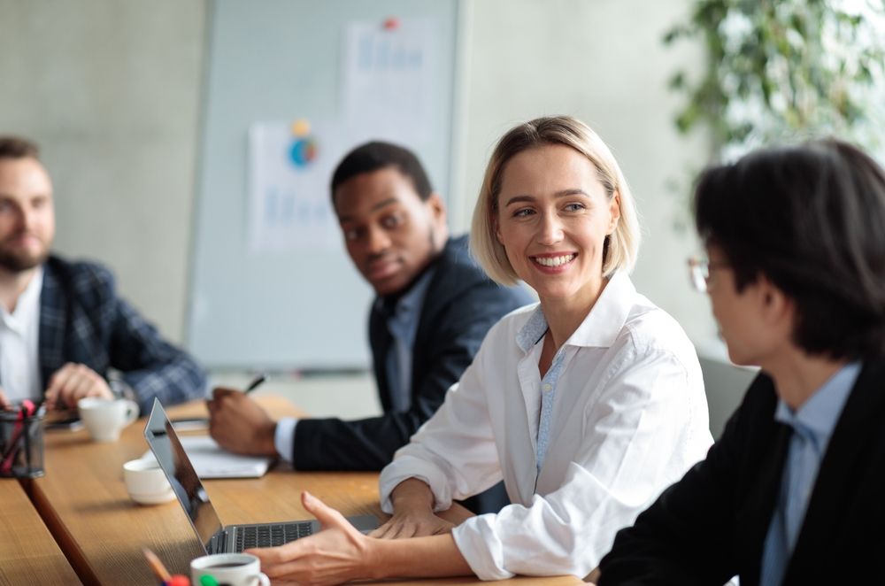 Leveraging AI Tools for More Effective User Research Methods